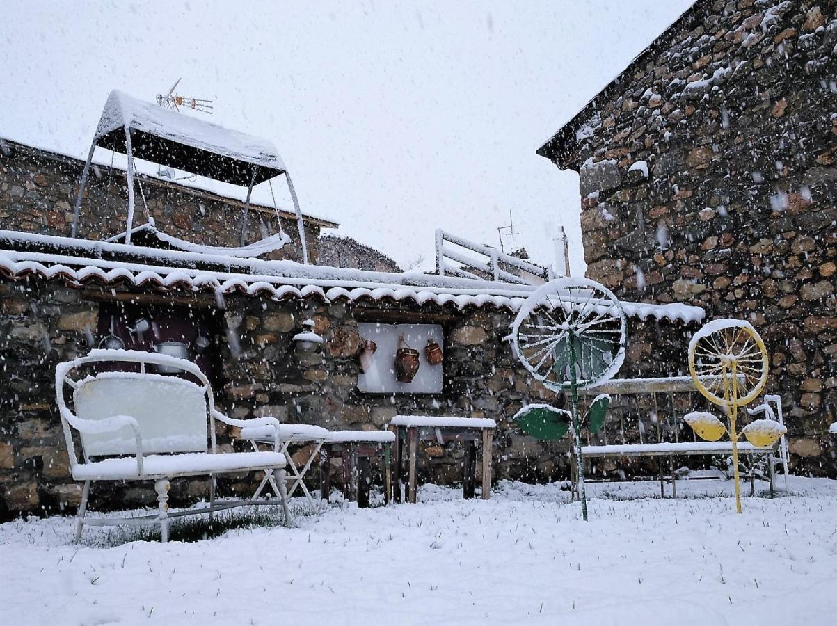 Casas Rurales Entre Babia Y La Luna Villafeliz Exterior photo